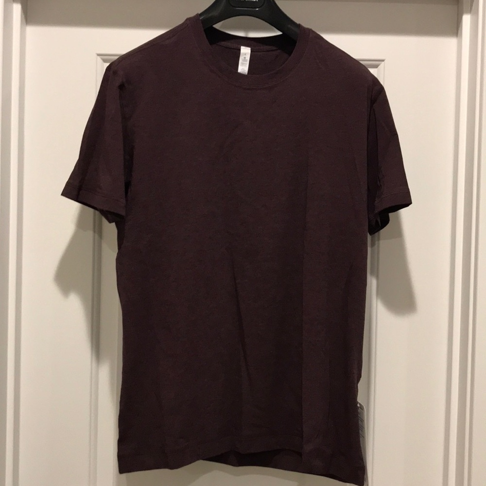 Lululemon 5 year basic tee
